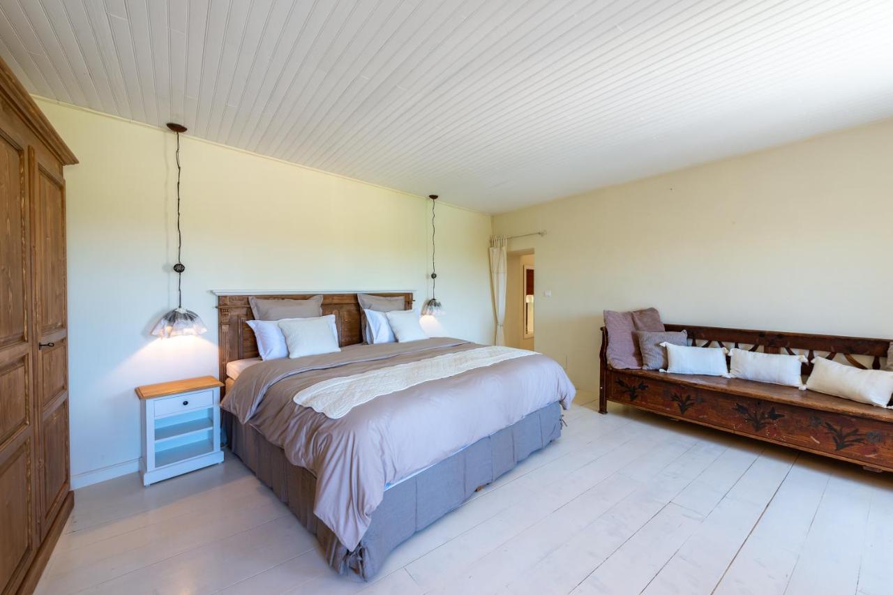 Maison D'Hotes Les Caroubiers Montségur-sur-Lauzon Eksteriør billede